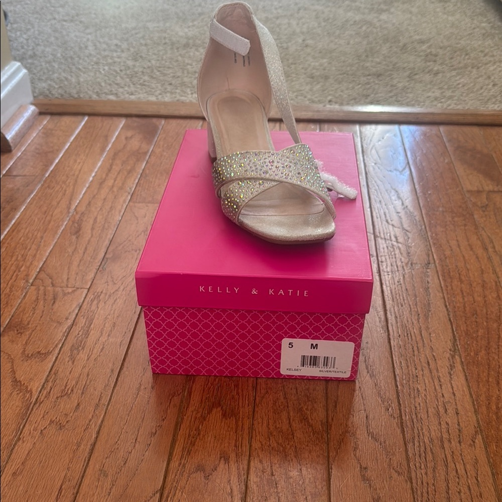 Kelly & Katie Girl’s Silver Heels